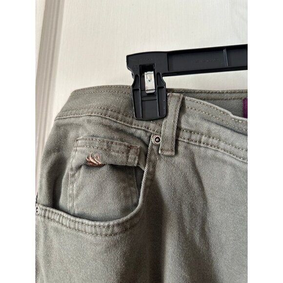 Gloria Vanderbilt women’s size 14 long green pants - Picture 4 of 10